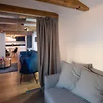 Merkela Loft Apartment Beside Vermanes Park